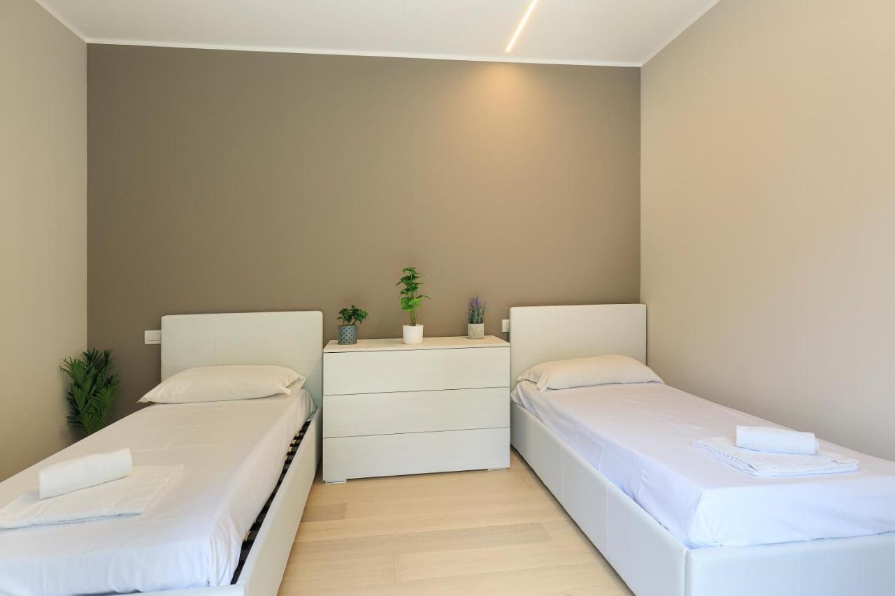 Skylake Penthouse By Impero House Stresa Luaran gambar